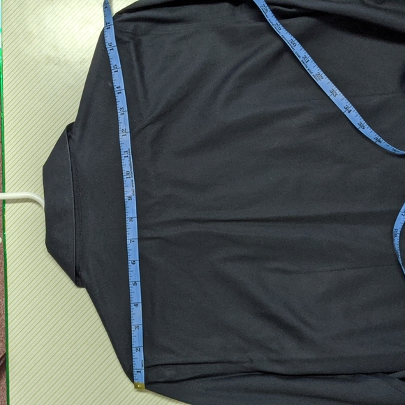 Jones New York Classic-Fit Poplin Shirt - Picture 9 of 11